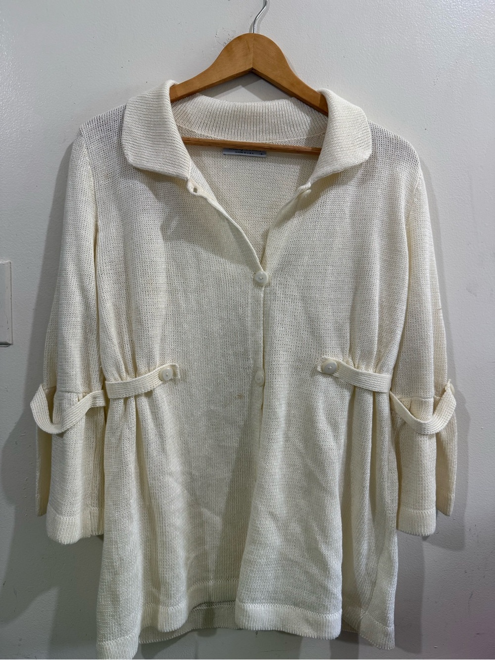 Ball of Cotton Light Cream Button-Front Knit Top with Fold Collar